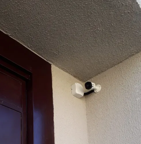 técnico em cftv instalação e manutenção camera ip e wi-fi