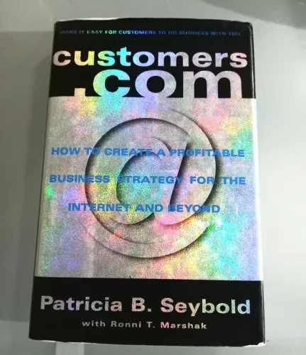 Customers.com: Como criar uma estratégia de negócios lucrativa para a internet e além