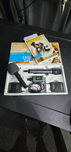 Kit microfone Lapela e de mão Sennheiser