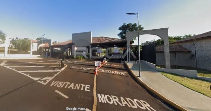 Terreno à venda em Condomínio Fechado no bairro Vila do Golf, em Ribeirão Preto