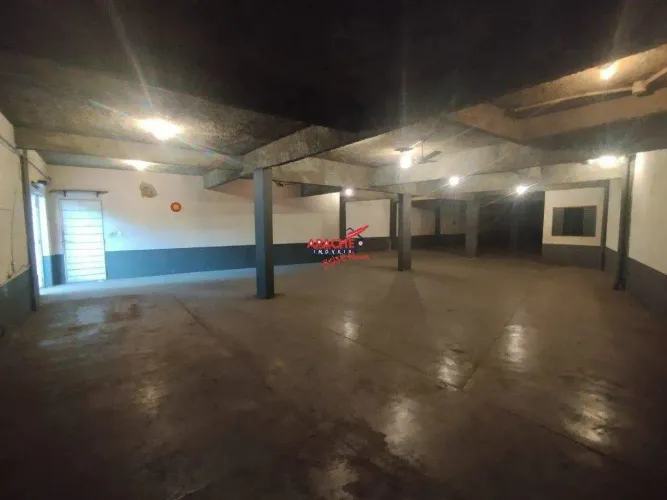 Ponto Comercial em Ponte Nova, MG.