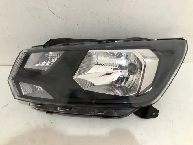Farol Gol Saveiro Voyage G8 2019 A 2024 Lado Esquerdo Foco Simples 