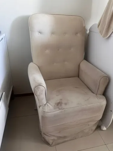 Poltrona de Amamentação Confortável