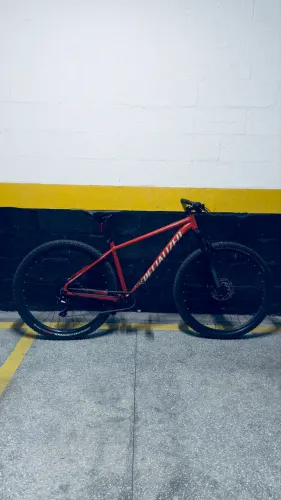 Vendo bicicleta specialized
