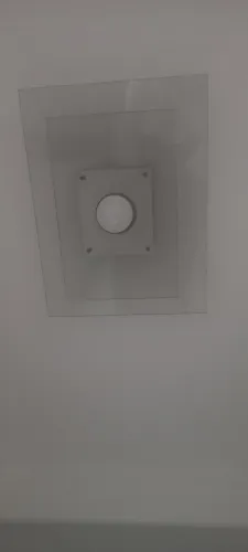 Luminária de teto com design moderno