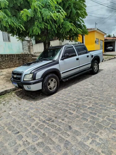 Chevrolet S10 P-up Colina 2.4 MPFI 128cv CD 4P 2006