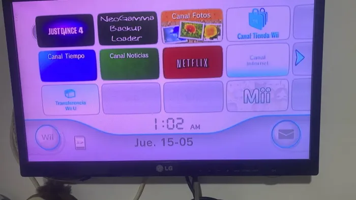 Console Wii com jogos e acessórios