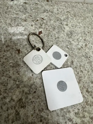 Localizador Bluetooth Tile Mate 2016 - Rastreador - Kit com 3 - Localizador Chaves