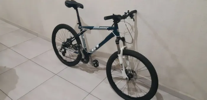 Bicicleta GT Avalanche