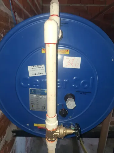 AQUECIMENTO SOLAR RESIDÊNCIA