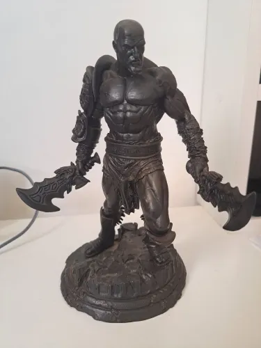 Estátua Kratos God of Wars Omega Collection