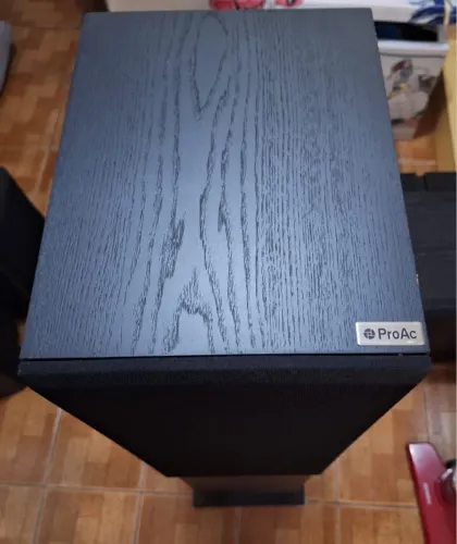 Caixa de som  ProAc Response D30s