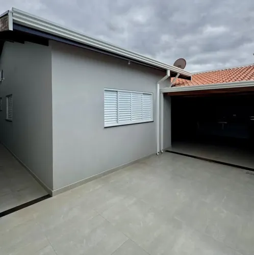 CASA A VENDA NO JURUNAS 
