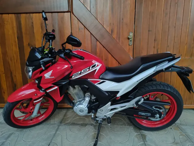 CB Twister 250 ABS - 2022