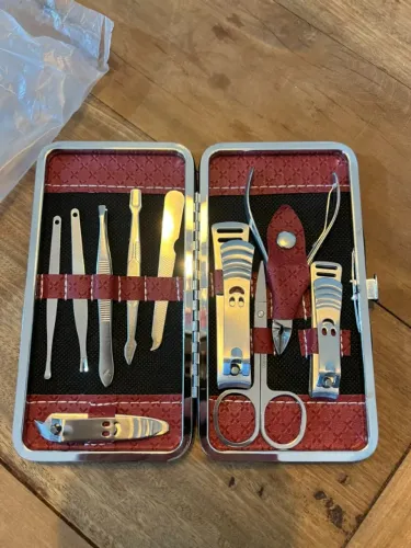 Kit Manicure e Pedicure Profissional 12 Peças - NOVO/LACRADO 