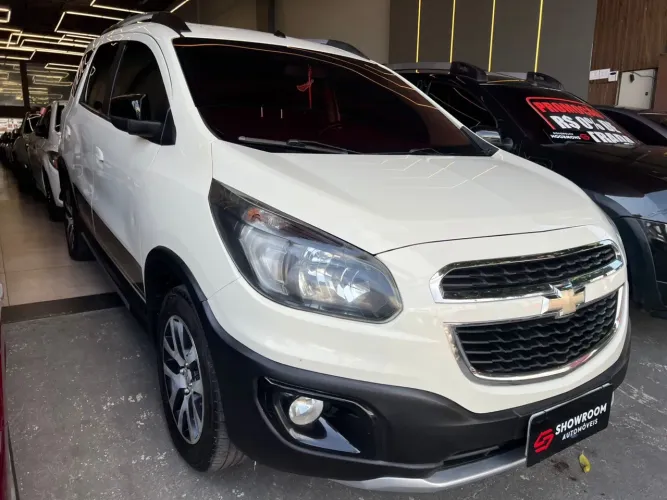 RARIDADE! CHEVROLET/SPIN 1.8 ACTIV AT ANO 2016 COMPLETA NO FEIRÃO SHOWROOM 