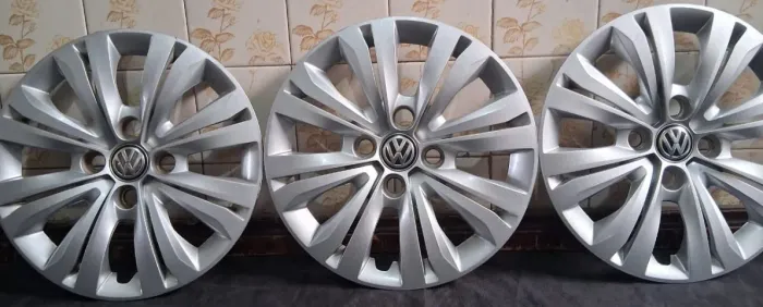 03 calotas original aro 14 VW Volkswagen por 49,00 cada calota