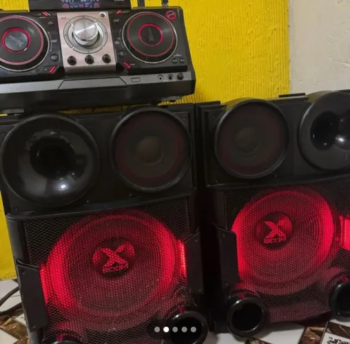 Vendo som Lg xBoom 2600