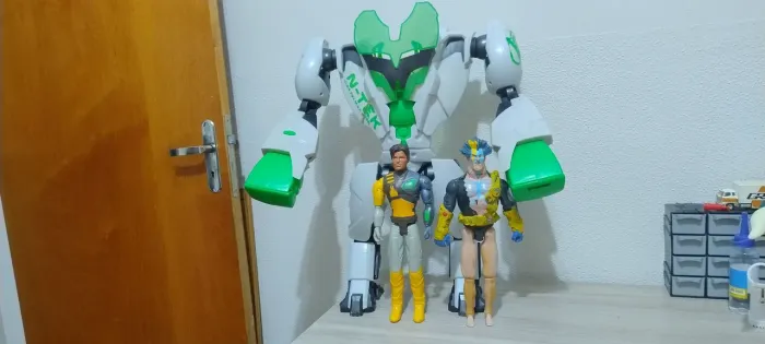 Lote Max Steel Mega Robô(55cm) boneco e vilão - Mattel