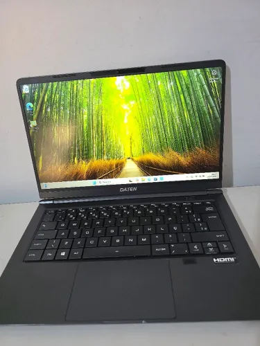 notebook Ryzen 3 4450 + vídeo dedicado vega