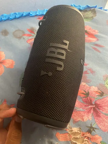 Caixa de som jBL