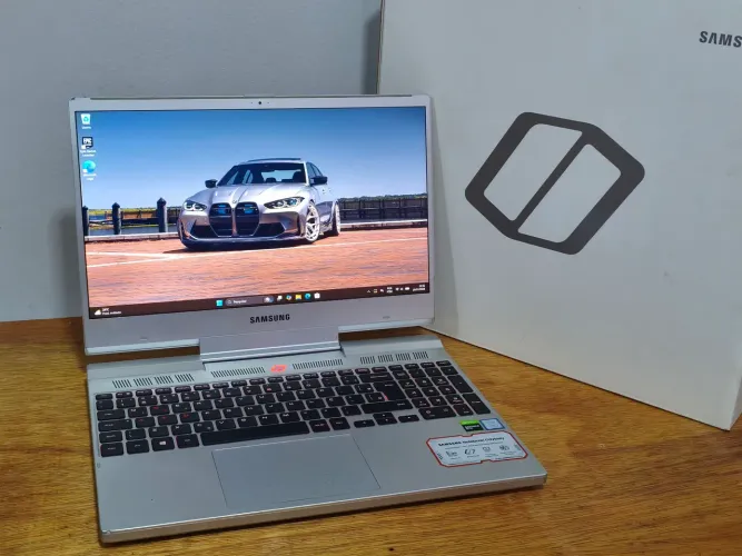 Notebook Gamer Samsung Odyssey V2 Edição Limitada (1512GB SSD+HD - GTX 1650)