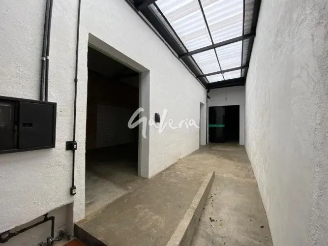 Galpão Comercial à venda/Locação - Bairro Santa Paula - São Caetano do Sul.