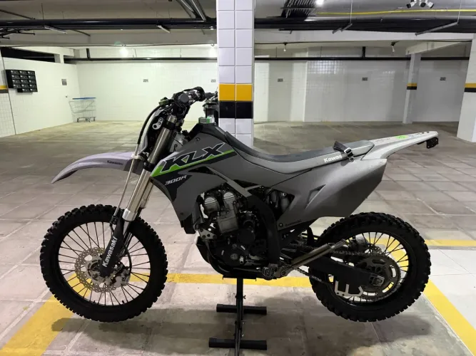 Kawasaki KLX 300r 2025