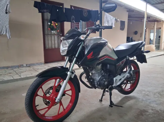 Vendo CG 160 Titan 