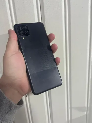 Samsung a12 64gb