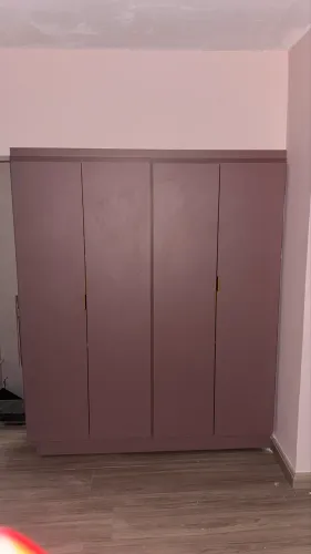 Armário  em MDF - 4 portas