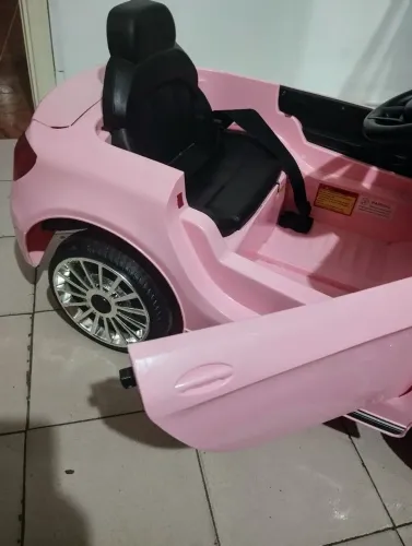 Carrinho elétrico infantil 