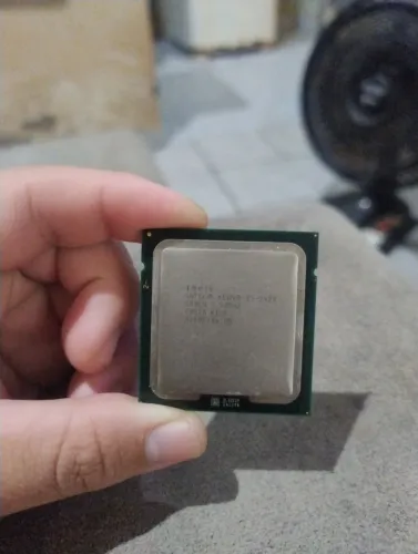 Processador Xeon E5 2420v2