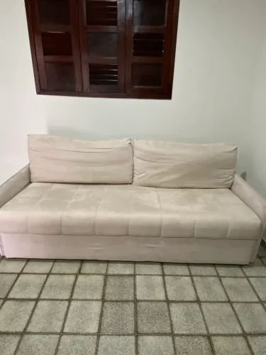 Sofá-cama Retrátil 2m | Veludo Bege | Excelente Estado
