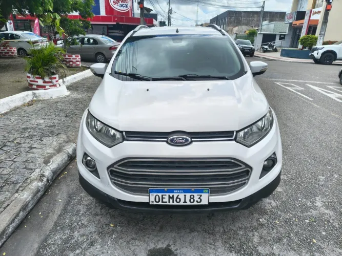 Ford Ecosport Titanium 2.0 16V Flex 5P Aut. 2015