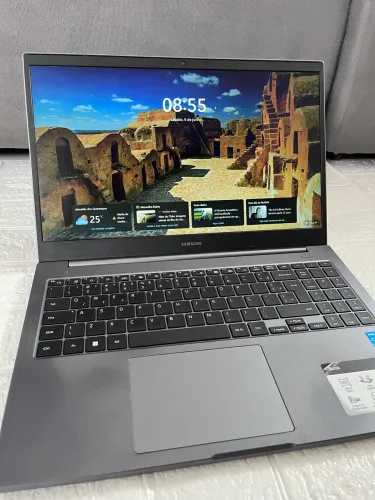 Notebook Samsung Book Intel Core i3 11ª Geração, 4GB RAM, SSD NVMe 256GB