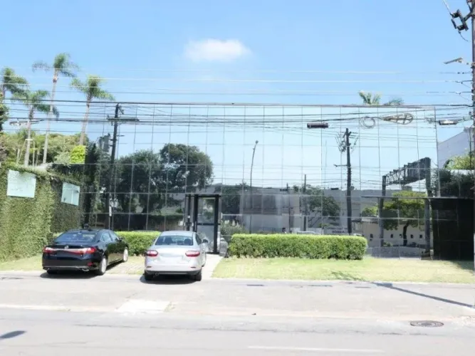 CASA COMERCIAL PARA LOCAÇÃO, JARDIM EVEREST, SÃO PAULO. com renda R$ 50.000,00, frente ao