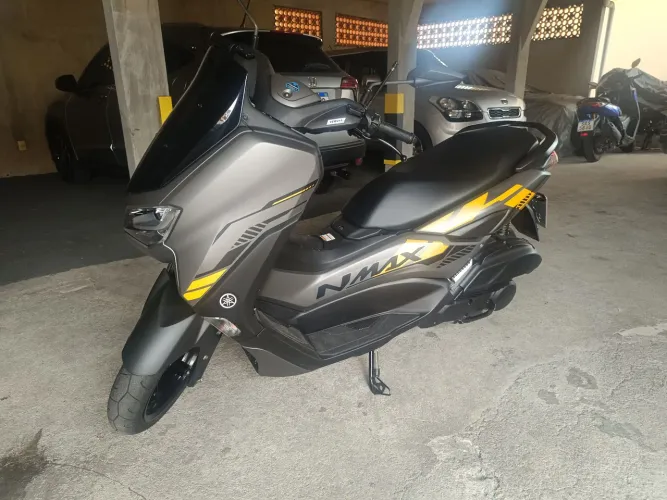 Vendo NMax 2024 - 5.700km