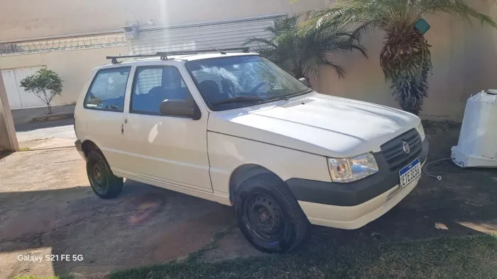 Fiat Uno Mille 1.0 Fire/ F.flex/ Economy 2P 2013