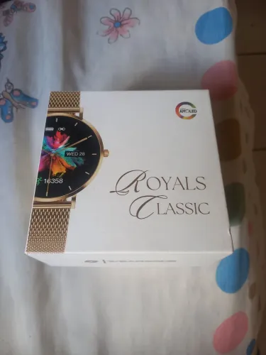 Relógio feminino semi novo
