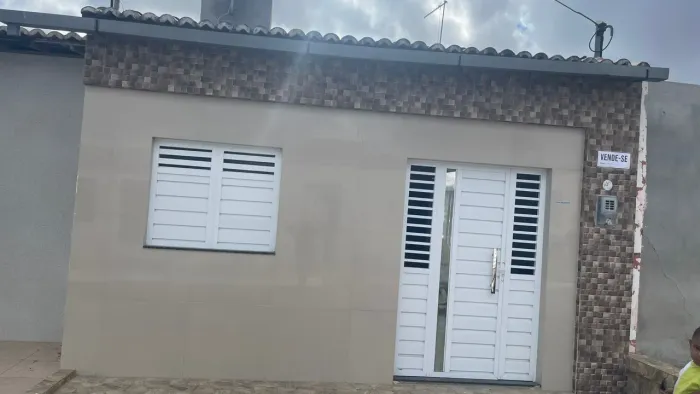 Linda casa no povoado capim grosso em Canindé de São Francisco - Se