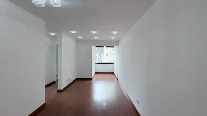 Apartamento para alugar com 65m², 3 quartos e 1 vaga