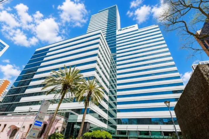 Apartamento com 01 (mobiliado e equipado) único e exclusivo (maravilhosa vista panorâmica)