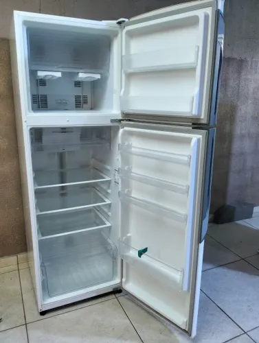 Geladeira Frost Free Panasonic 