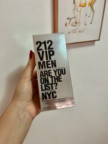 Perfume 212 vip men 100ml 