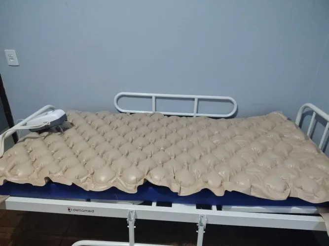 Vendo colchão penelmatico inflável 