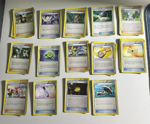 Lote de Cartas Treinador Pokémon TCG (Itens e Apoiadores para Decks)