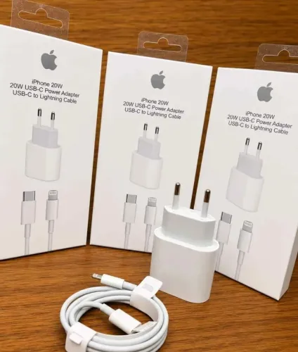 Carregador turbo iPhone Cabo Lightning e fonte 20w 11 12 13 14 turbo entrego