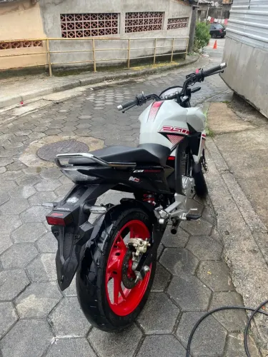 Venda ou troco em carro