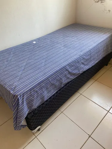 Cama de solteiro 